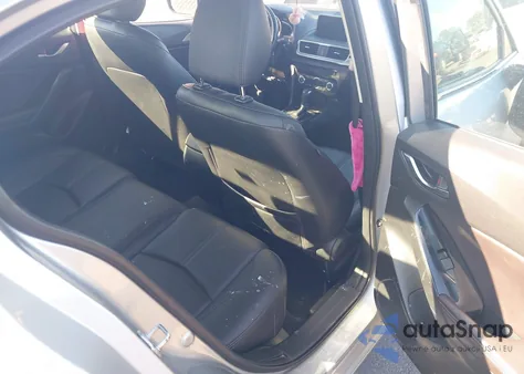 2018 Mazda Mazda3 Touring z USA, uszkodzony, nr VIN 3MZBN1V30JM181650